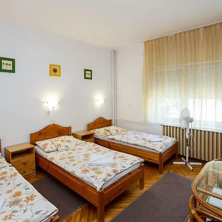 Gömöri Vendégház Casa de hóspedes