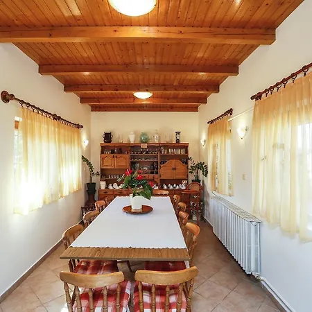 Gömöri Vendégház Casa de hóspedes